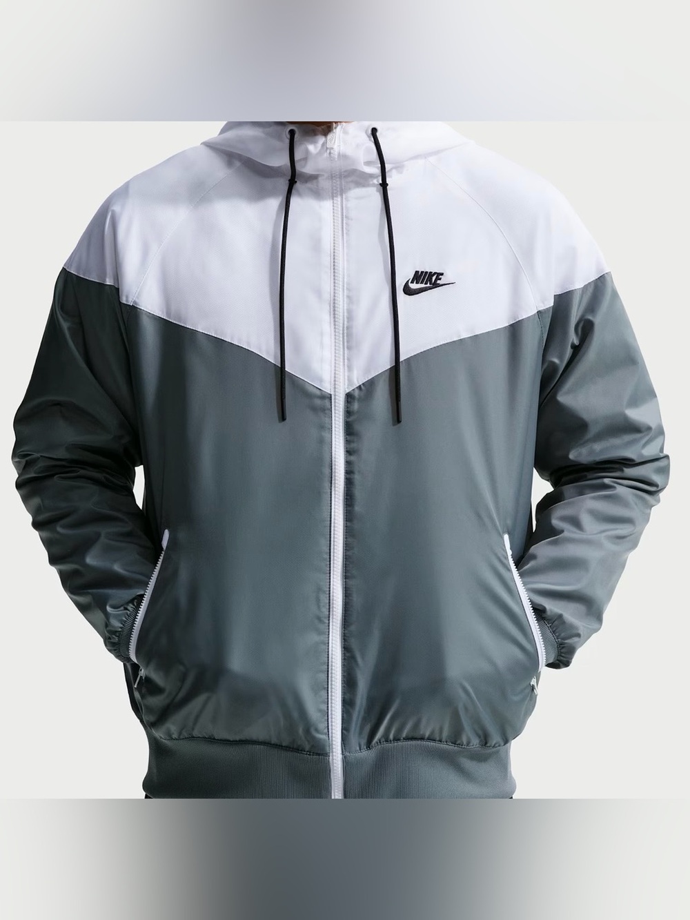 NWT- Nike Sportswear Windrunner Hooded Jacket